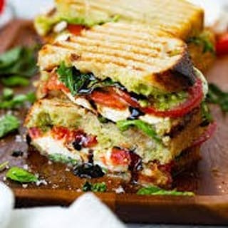 Caprese Proscuito